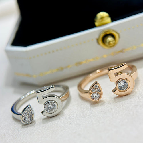 18K  Chanel No.5 Ring